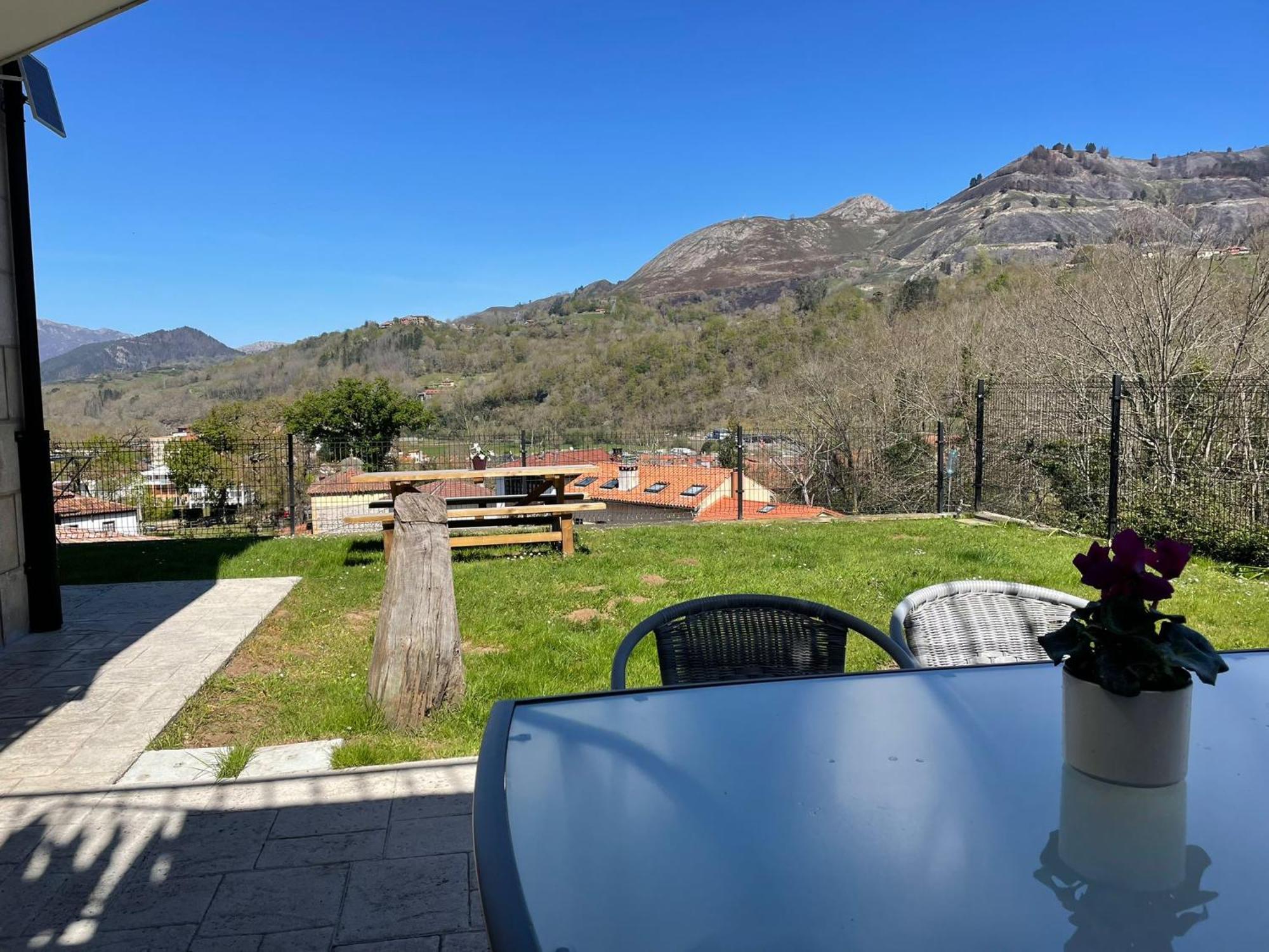 Apartamento Cangas Relax Onís 외부 사진
